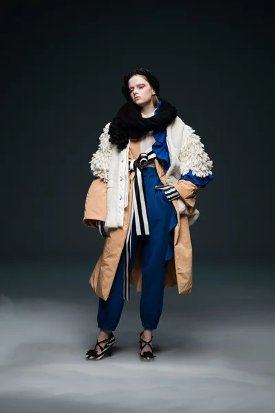 Look 2